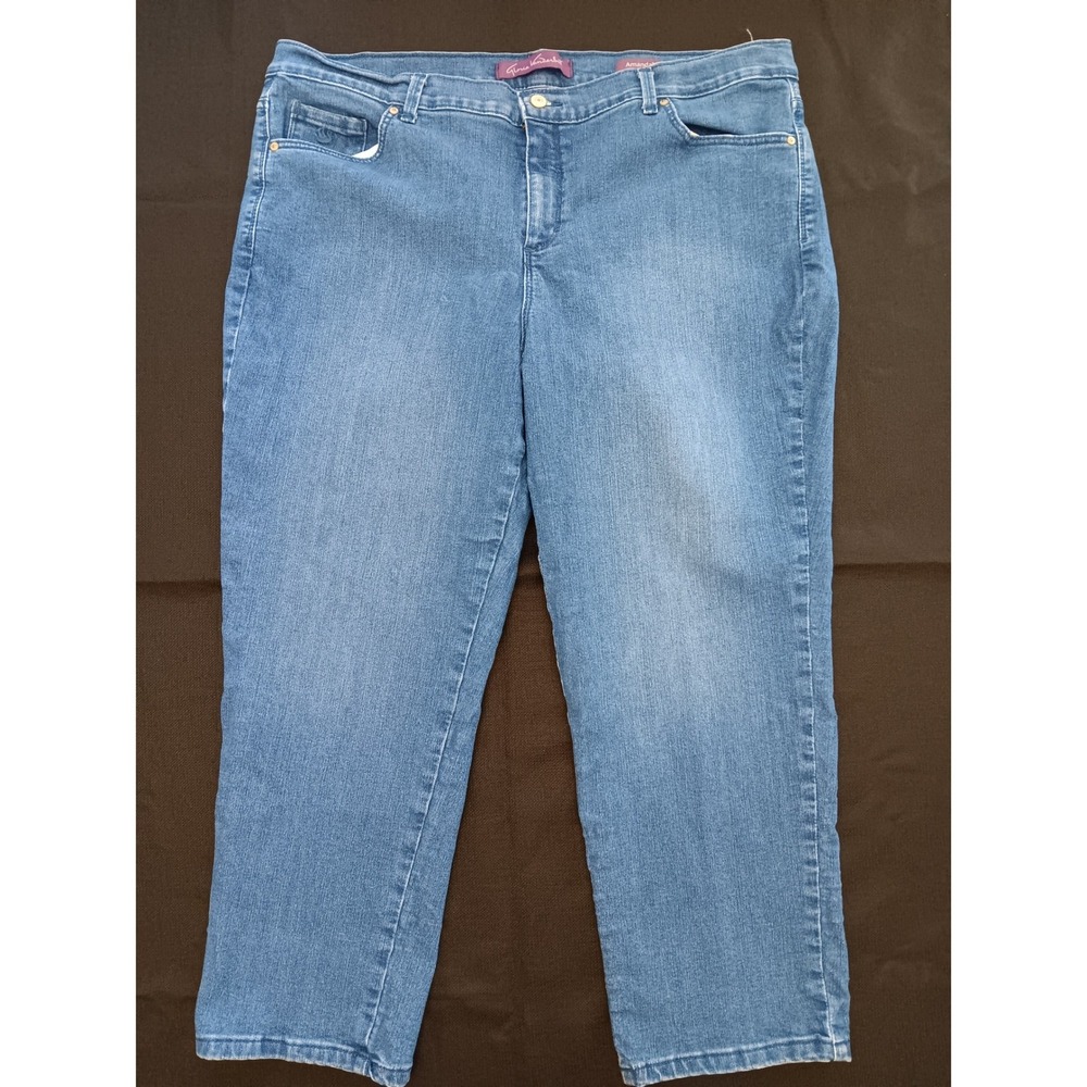 Gloria Vanderbilt Amanda Classic Tapered Jeans Womens 20W Short Medium Wash Blue - Picture 1 of 15